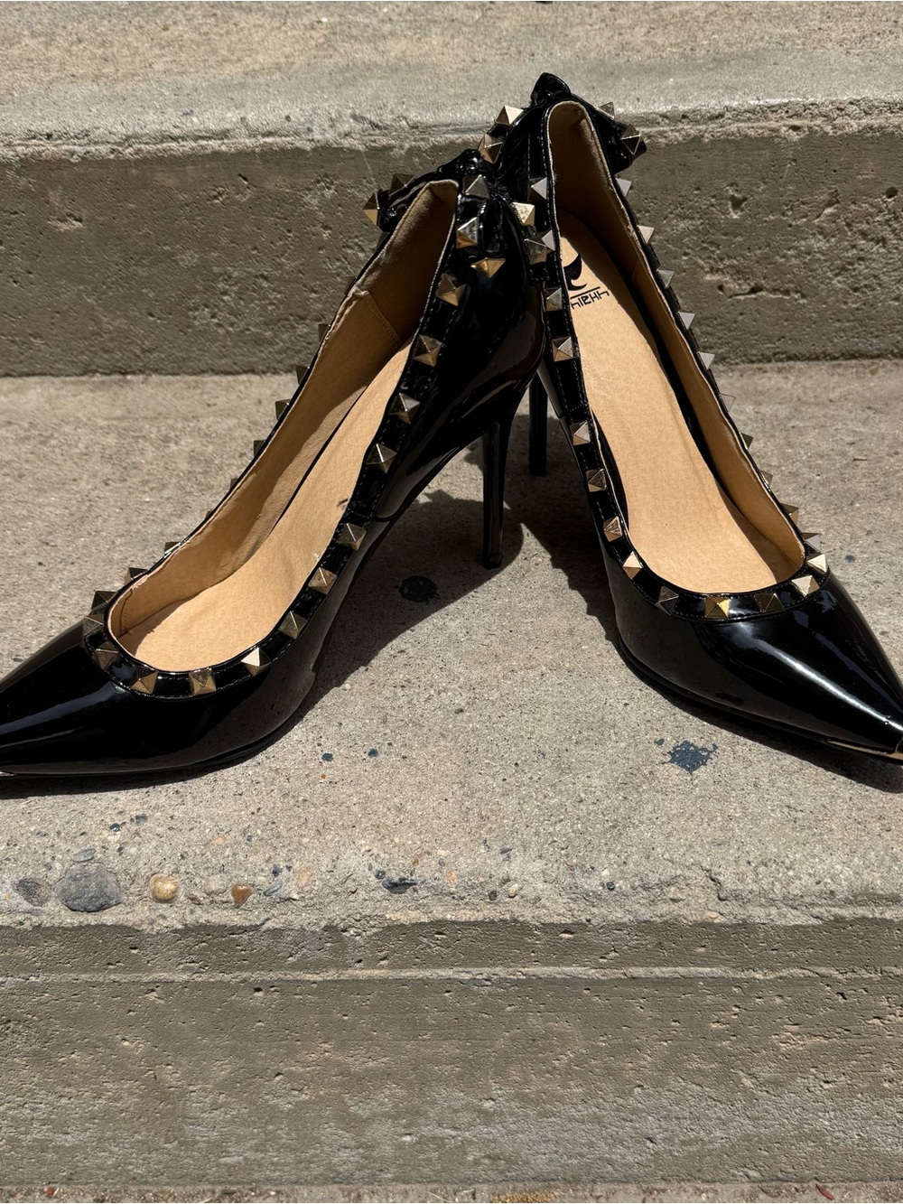 Y2K‎ Style Women’s 8.6 Black Patent Studded Heels EmoCore AltCore Stiletto Heel